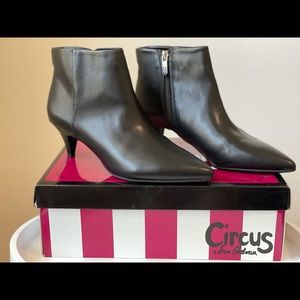 Circus by Sam Edelman Kirby Booties